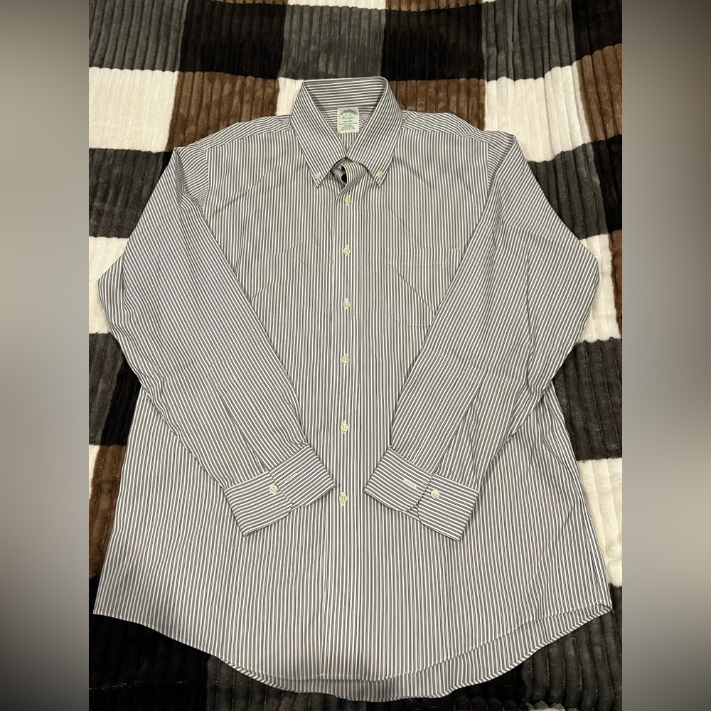 Brooks Brothers Men’s dress shirt